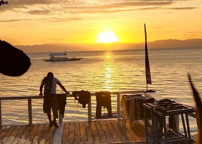Love'S Beach & Dive Resort 3* Moalboal