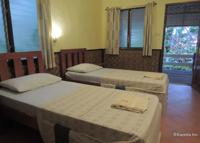 Love'S Beach & Dive Resort Moalboal