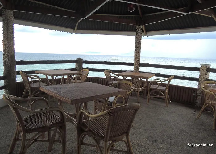 Love'S Beach & Dive Resort Moalboal