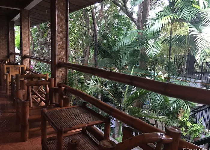 Resort Love'S Beach & Dive Resort