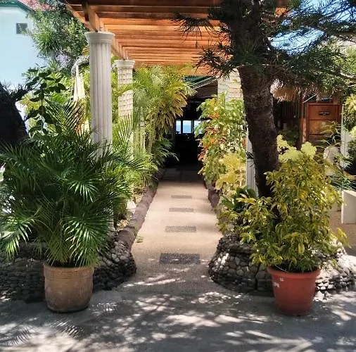 Resort Love'S Beach & Dive Resort 3*