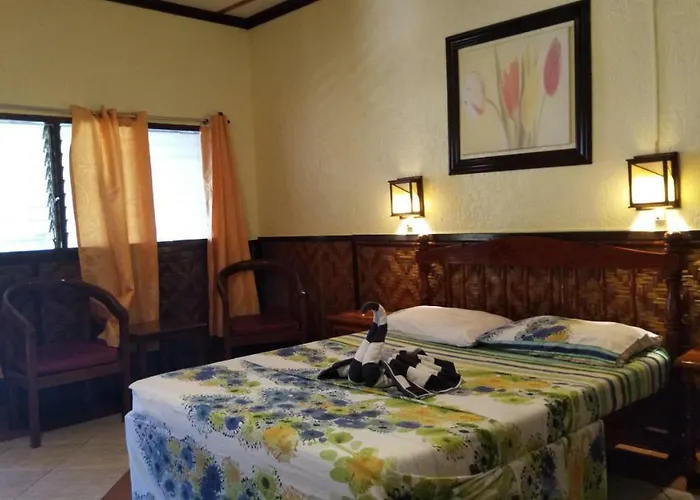 Love'S Beach & Dive Resort Resort